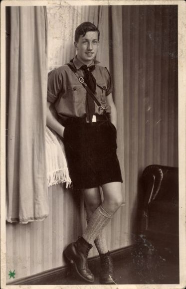 Photo Postcard HJ member in uniform, portrait