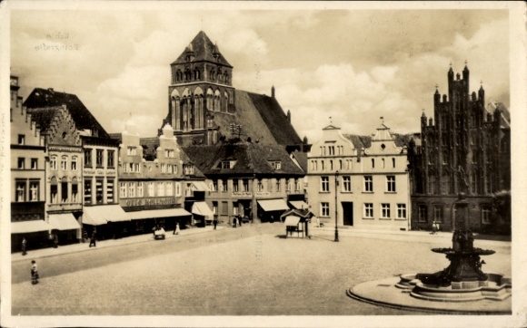 Ak Hansestadt Greifswald, Markt, Giebelhäuser, Kirche