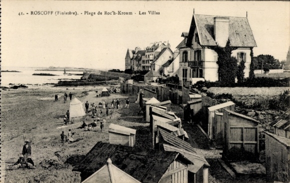 Postcard Roscoff Finistère, beach, villas