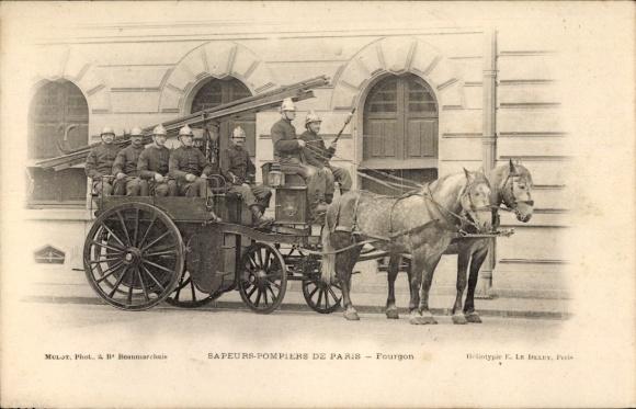 CPA Sapeurs-Pompiers de Paris, Fourgon