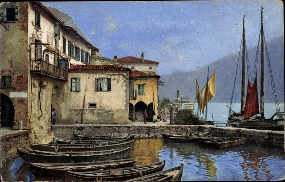 Ansichtkaart Italië, fotochromie, Nenke en Ostermaier 1825, vissersboten