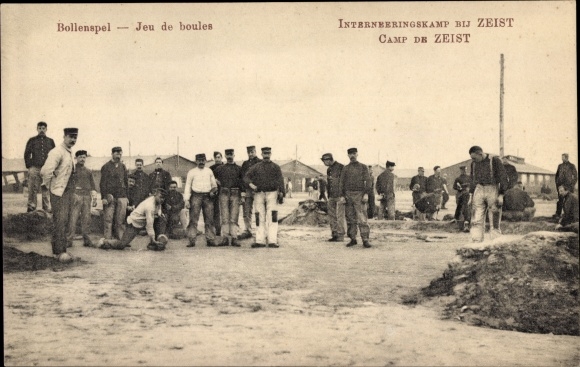 Ak Zeist Utrecht Nederland, Inerneeringskamp, interneringskamp, soldaten jeu de boules