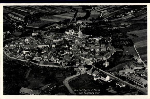 Postcard Gau Bischofsheim Rhineland Palatinate, aerial view of village view, from the bird's eye view