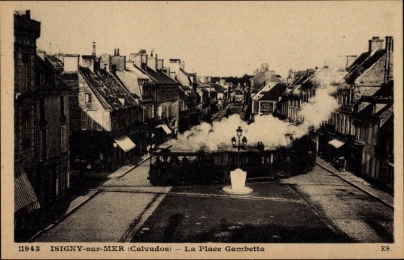 Ak Isigny sur Mer Calvados, Place Gambetta, Straßenbahn