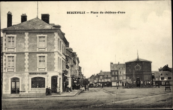 Postcard Beuzeville Eure, Place du Château-d´Eau