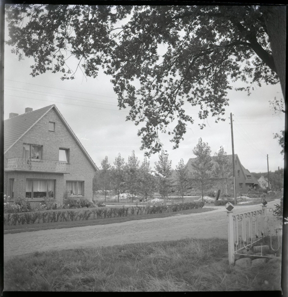 6 celluloid negatives Erlte Visbek in Lower Saxony, school, house, street