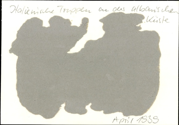 Zdjęcie H. Hoffmann, wojska włoskie na wybrzeżu Albanii, kwiecień 1939 r