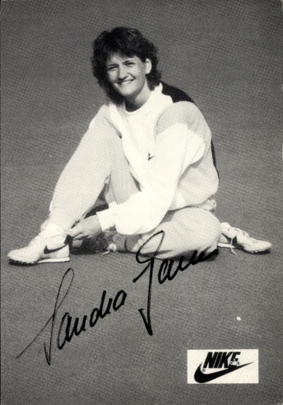 Autograph card middle and long distance runner Sandra Gasser, autograph