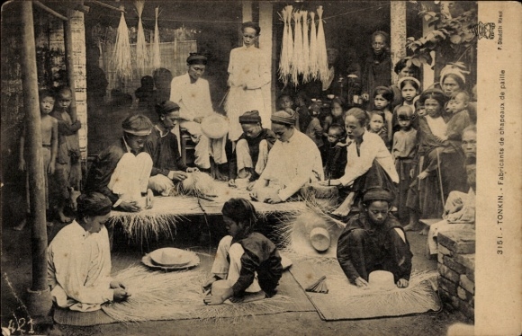 Postcard Tonkin Vietnam, straw hat manufacturer