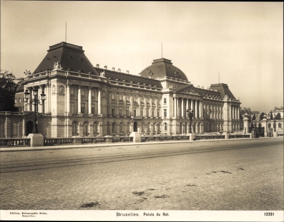foto Brussel Brussel, Koningspaleis, omstreeks 1900