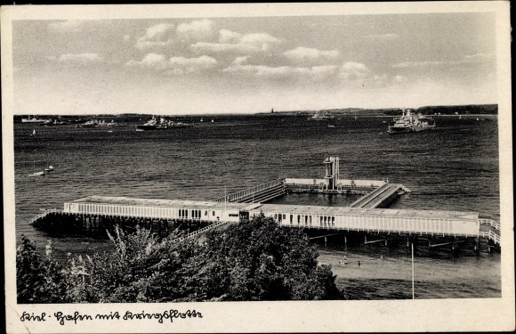 PC Hanseatic City of Kiel, port with naval fleet, sea bathing establishment