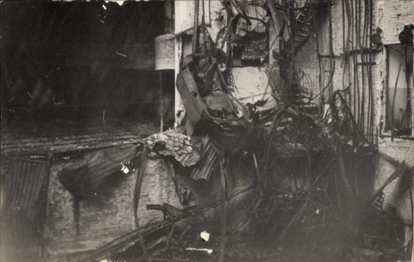 Foto Berlin Schöneberg, Theater, Nürnberger Straße, Kriegszerstörung 2. WK, Innenansicht, Trümmer