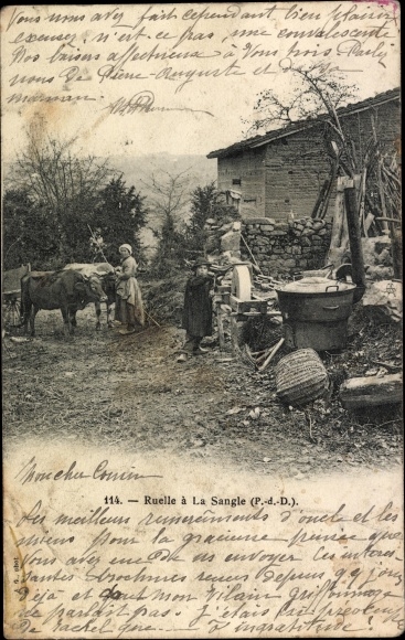 Postcard Puy de Dôme, Ruelle a La Sangle, farm, whetstone