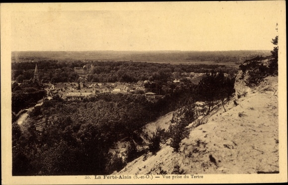 Ak La Ferté-Alais Essonne, Vue prise du Tertre