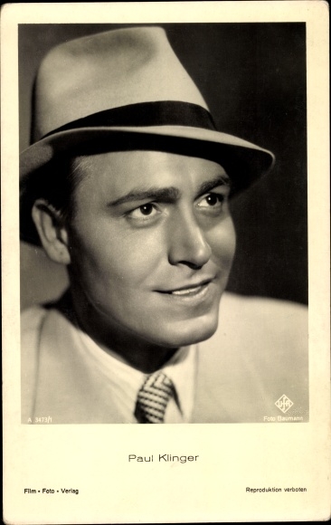 Postcard Actor Paul Klinger, UFA Film A 3473 1, hat, tie