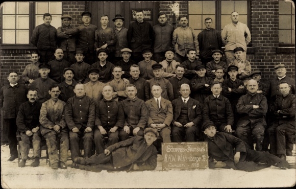Photo PC Wittenberge on the Elbe Prignitz, RAW Reichsbahn repair shop, welding course 1929