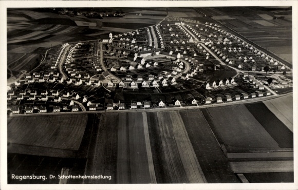 Ak Regensburg aan de Donau Opper-Palts, luchtfoto, Dr. Schottenheimsiedlung, woonwijk, foto