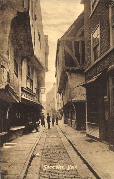 Postcard York Yorkshire England, Shambles, architecture, cobbled street, people