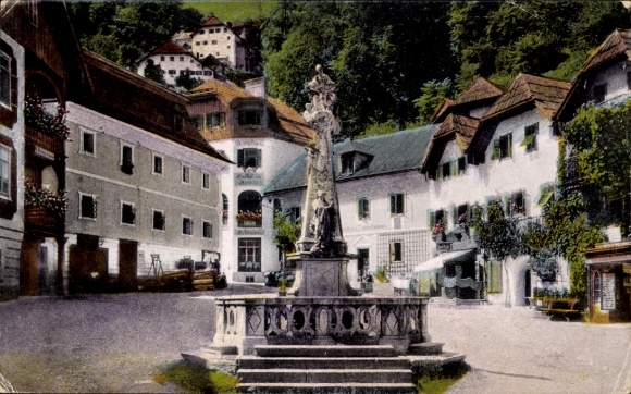 Ak Hallstatt im Salzkammergut Oberösterreich, Marktplatz, Statue, Häuser, Salzkammergut, Hallstat