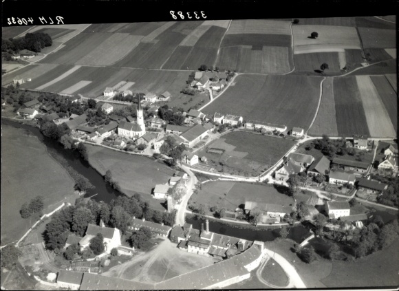 Postcard Neuhausen Aham, Landshut district, black and white aerial photograph of Aham. Visible are the church tower...