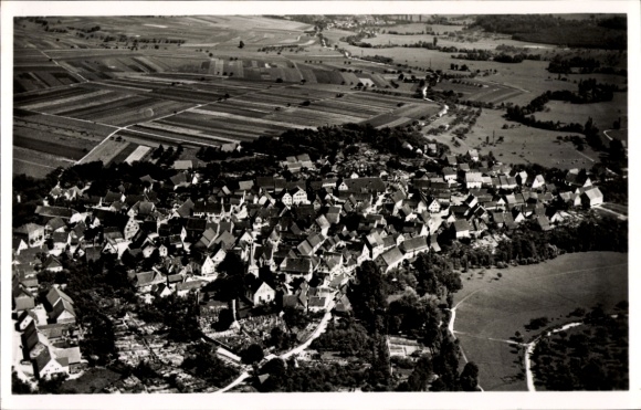KP Gellmersbach Weinsberg w powiecie Heilbronn, widok lotniczy Bretlach, krajobraz z polami,