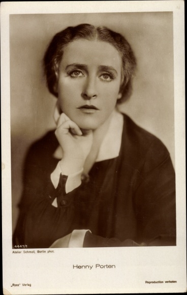 Postcard actress Henny Porten, portrait