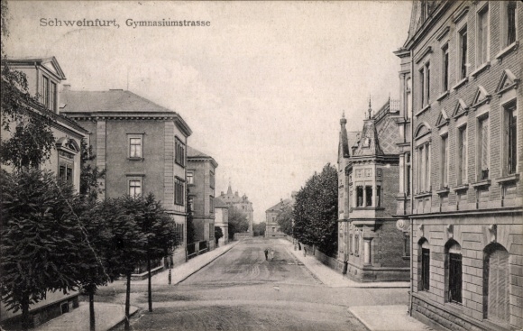 Postcard Schweinfurt in Lower Franconia Bavaria, Gymnasiumstraße