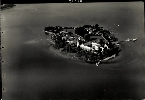 Photo Frauenchiemsee Fraueninsel Chiemsee Upper Bavaria, aerial photograph