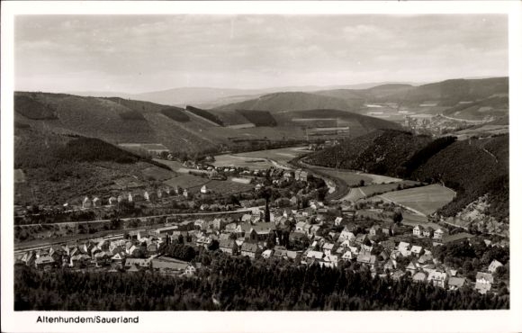 Postcard Altenhundem Lennestadt in the Sauerland, general view