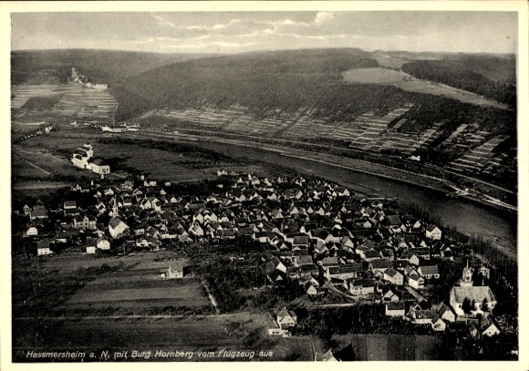 Postcard Hassmersheim Haßmersheim am Neckar, aerial view of Hornberg Castle, landscape
