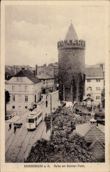 Postcard Brandenburg an der Havel, Steintor Tower, Tram