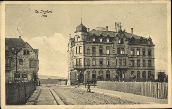 Ak Sankt Ingbert im Saarland, Straßenpartie, Post