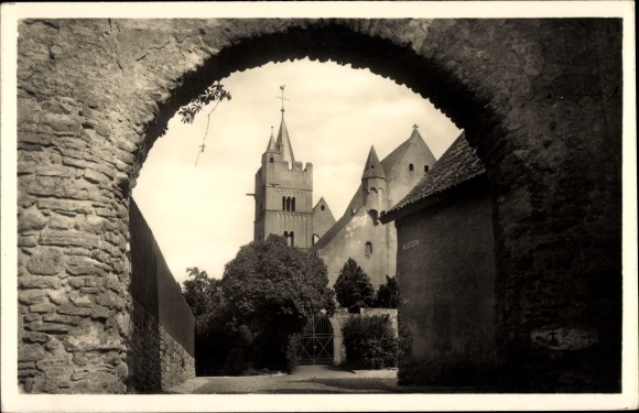 Postcard Ober Ingelheim am Rhein, castle gate, Protestant church