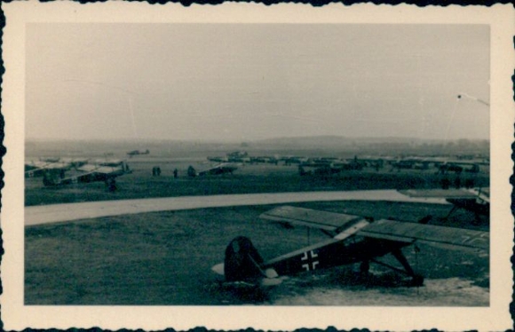 22 photos JG 53,51 Mölders ?, Me 109, Junkers 290, FW 189