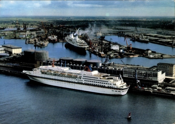 Ak Bremerhaven, MS 'Europa' und 'Queen Elizabeth' in Bremerhaven