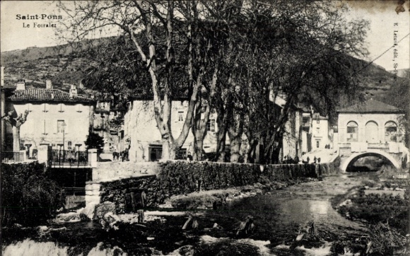 PC Saint Pons Alpes de Haute Provence, town view