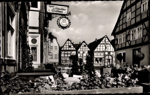 Postcard Beverungen in North Rhine Westphalia, old half-timbered buildings, Hotel Altdeutsches Gasthaus, F. Gocke