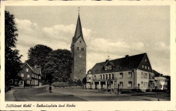 Postcard Wiehl in the Oberbergischer Kreis, town hall square, church