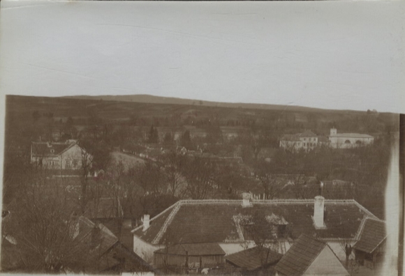 Original photo of Schrattenberg in Lower Austria, school, around 1900