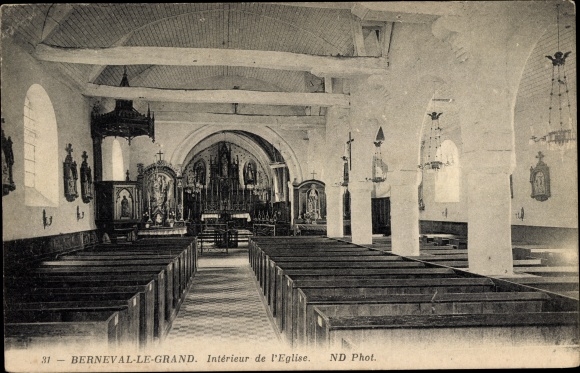 Postcard Berneval le Grand Petit Caux Seine Maritime, interior view of the church
