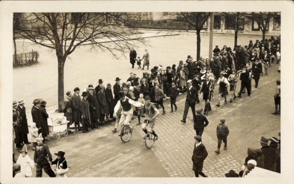 Foto Ak Fastnacht 1935, Fastnachtsumzug
