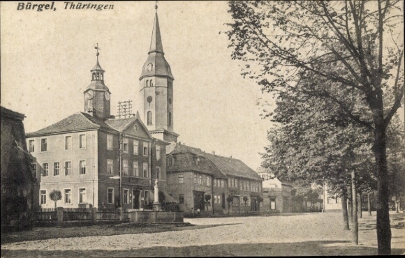 Ak Bürgel in Thüringen, Straßenpartie, Kirche