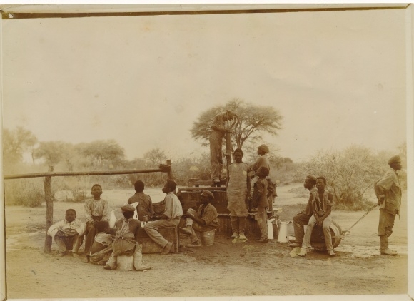 Photo DSW Africa Namibia, ca 1900 - 1904, African children, wells, water collectors