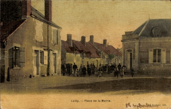 PC Lailly Loiret, Place de la Mairie