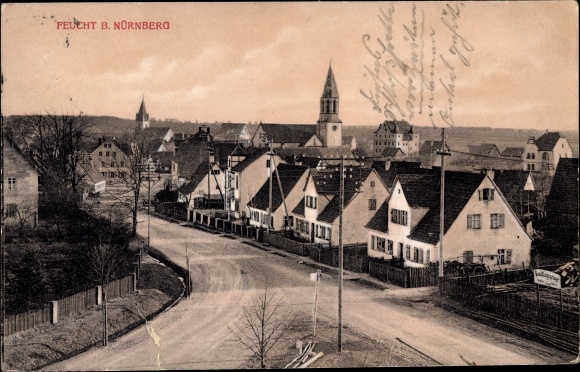 Ak Feucht im Kreis Nürnberger Land Mittelfranken, Straßenpartie, Kirche