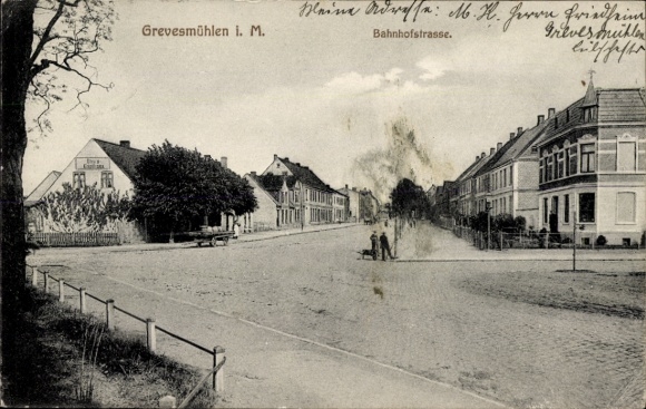 Postcard Grevesmühlen in Mecklenburg, city view, Bahnhofstraße, house view,
