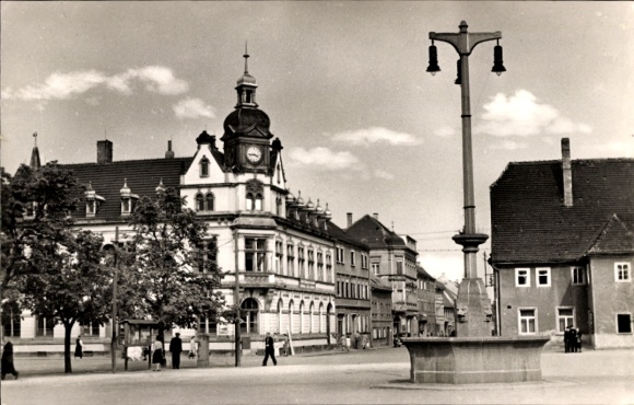 Ak Groitzsch in Sachsen, Platz des Friedens mit Rathaus