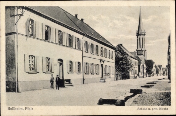 Postcard Bellheim in der Pfalz, school and Protestant church