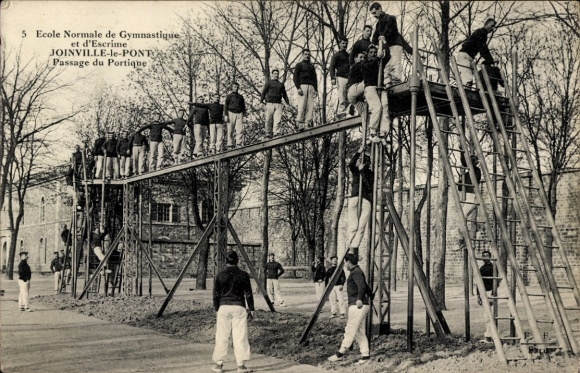 Ak Joinville le Pont Val de Marne, Ecole Normale de Gymnastique et d'Escrime, Passage du Portique