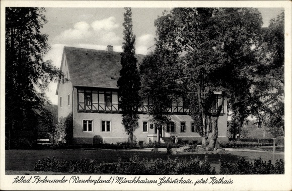 Postcard Bodenwerder in Lower Saxony, Münchhausen&#39;s birthplace, now town hall